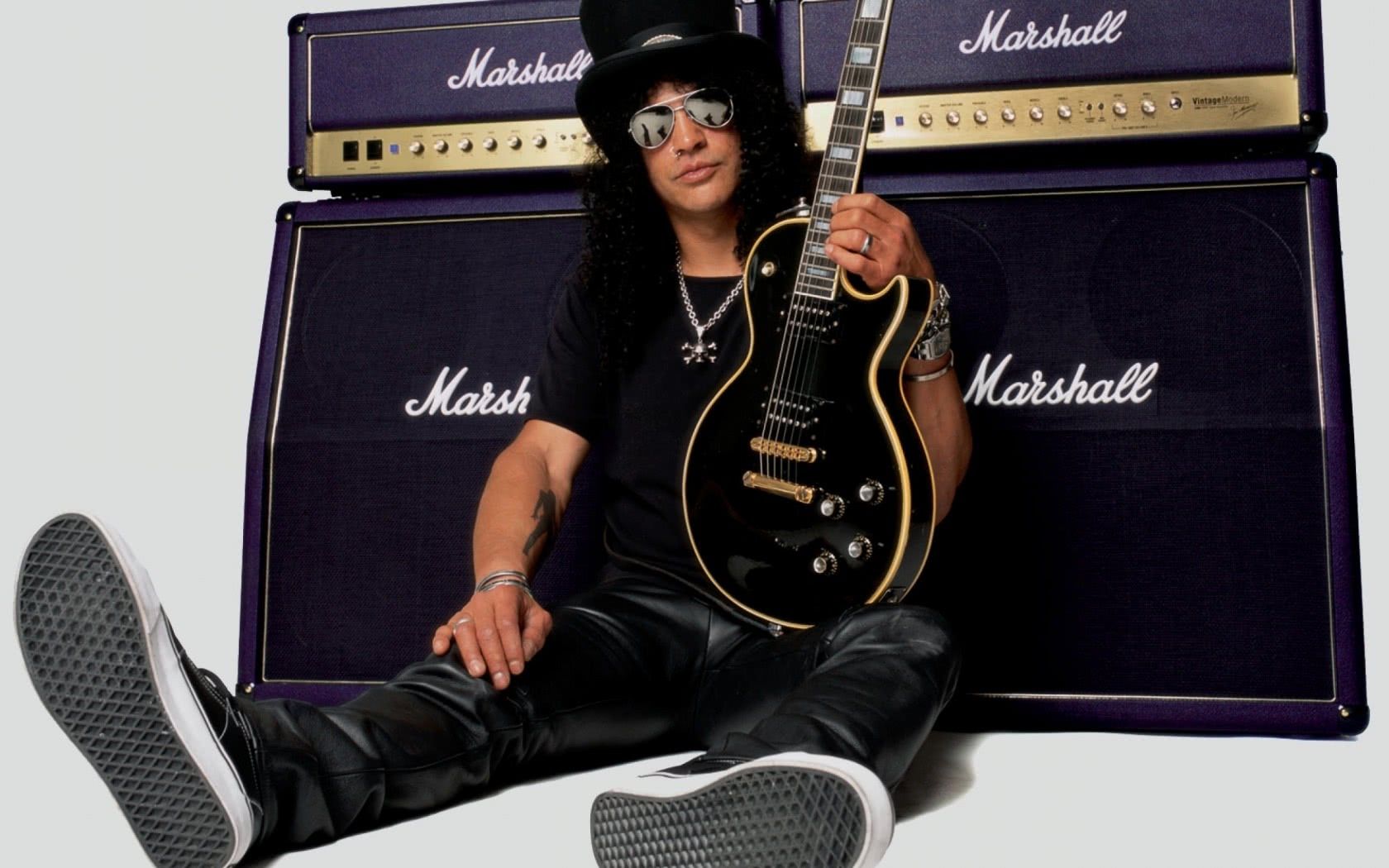 枪花乐队:做摇滚中的叛逆战士，永远硬摇滚!