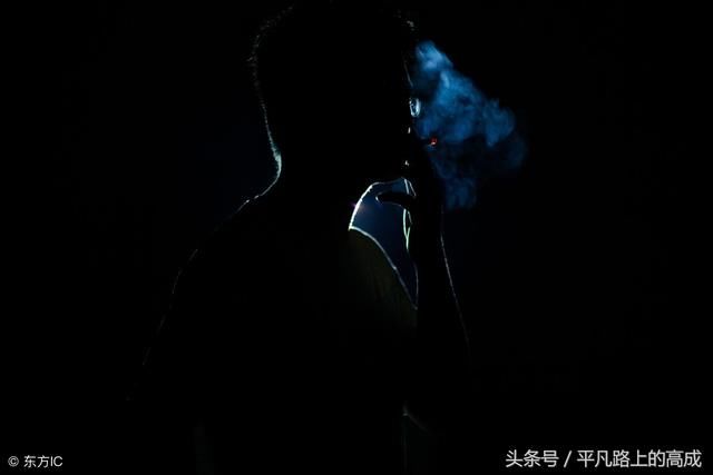 黑A88888是谁的车?这些年说黑社会都离不开