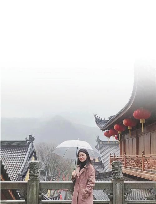 钱江晚报:抗疫战士李舒欢