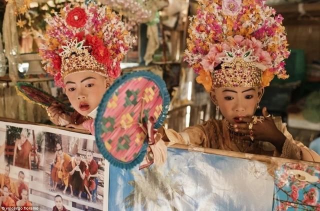 纪实:泰国男孩入寺为僧全过程