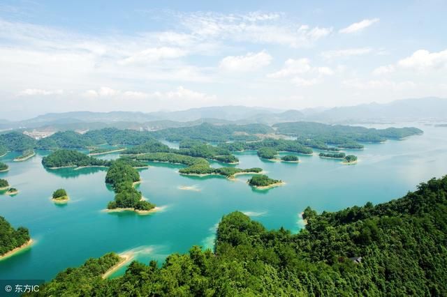 浙江杭州淳安县千岛湖与陕西安康赢湖美景媲美