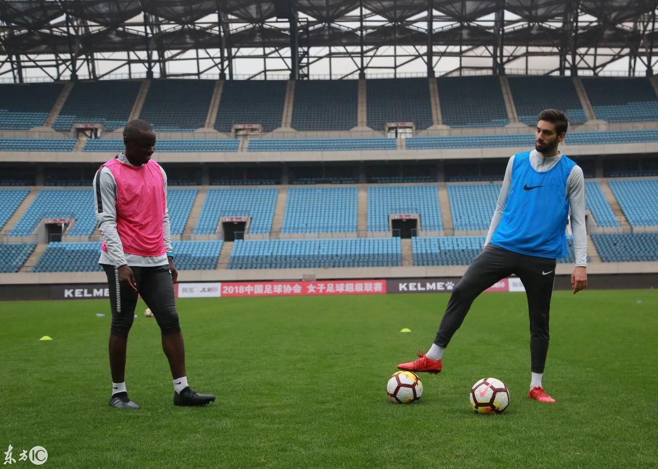 大连一方参加六一活动,卡拉斯科、冯特、穆谢