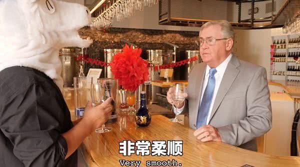 老外喝不惯中国白酒？这款酒在美国被“一口闷”