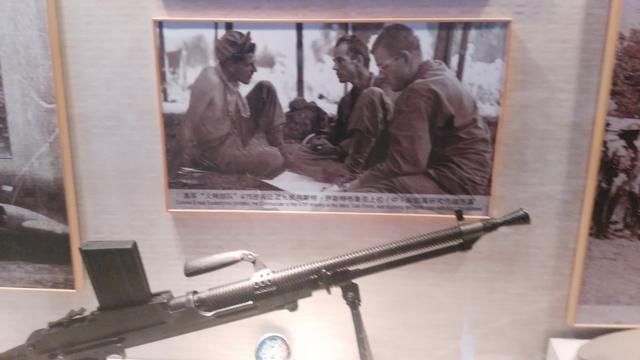 男的多金有才，女的优雅有魅力，他们让我看到了什么是最好的爱情