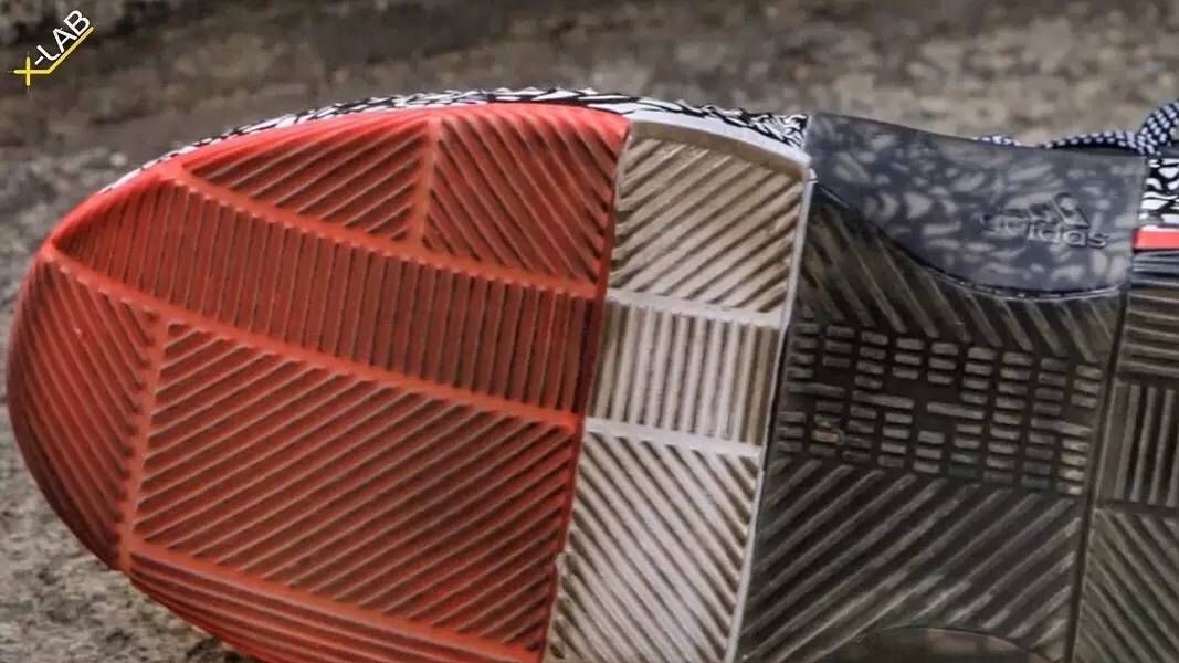 X-VIEW|后场双雄--欧文3与利拉德3实战对比评测