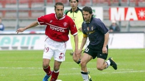 为荣誉而战!盘点足坛五大身价显赫的富二代球