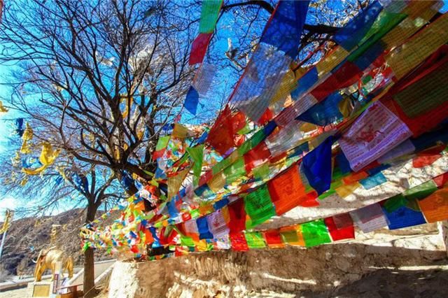 这世界许你一双脚,就请走出自己的精彩!