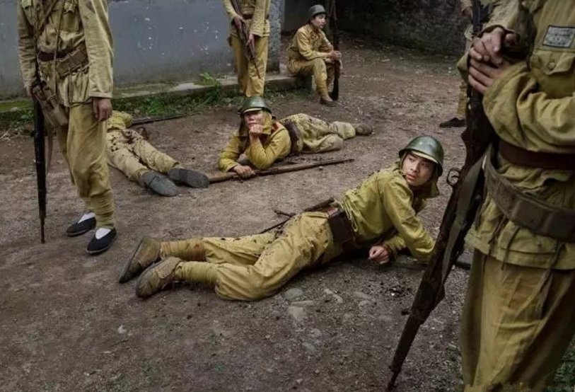 实拍横店影视拍摄现场:终于知道“抗日神剧”是怎么诞生的