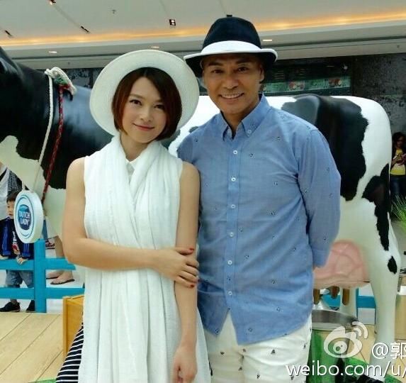 郭晋安模范家庭背后 曾陷婚姻危机想离婚