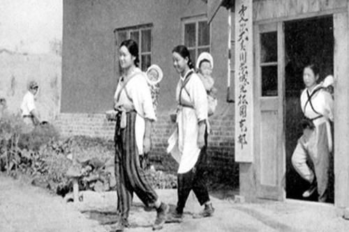 二战结束后,东北的日本人有多惨?女人争相嫁给
