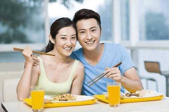 想要看透女人对你是否真心, 你只需看这三点!