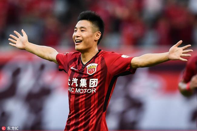 央视解说:武磊状态真的好 扎哈维本场存在感不