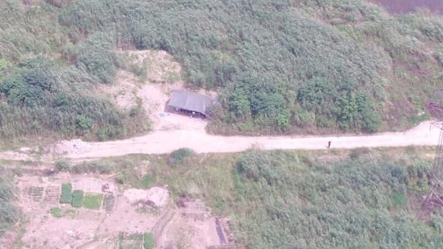 出动无人机找到荒野中的赌场,武汉警方抓住61名赌徒