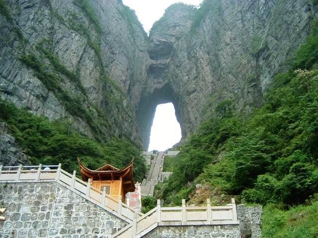 中国改名最成功的3座旅游城市,都是无名小城逆袭为旅游胜地!