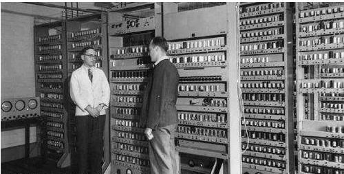 芯片令电子产品越来越聪明未来的电脑CPU会