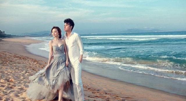 贾乃亮和李小璐婚姻状况成谜,离还是没离?只有