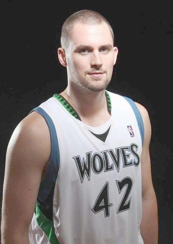 乐福第五顺位被灰熊队选中,排在他前边的有谁