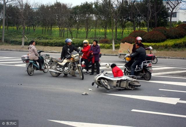江门摩托出行，有你想不到的心酸