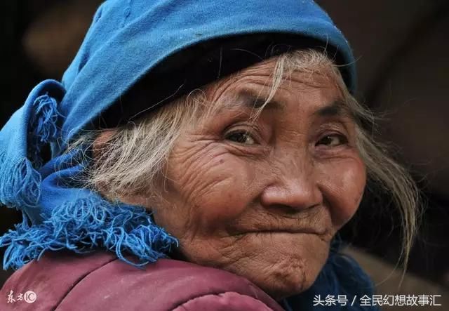 故事：风雨夜老婆婆借宿，恰逢妻子难产，儿子出生后才知她不是人