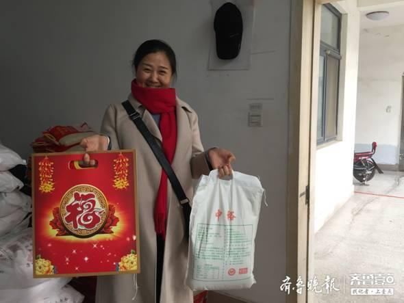 电梯广告给物业多少钱