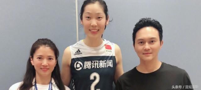 中国女排大将公开示爱42岁靳东!朱婷喜爱黄晓
