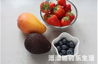 牛油果酱水果沙拉