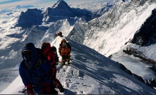 为何登珠峰大多都是从尼泊尔,而不是从中国?网友:分析的挺到位