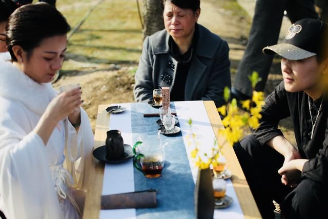 太湖鼋头渚夜赏樱花游园会:一场视觉与听觉的“饕餮盛宴”