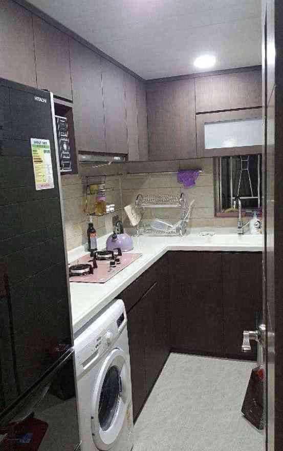 到武汉表叔家做客,花了800万是这个样子,住这几天真憋屈!