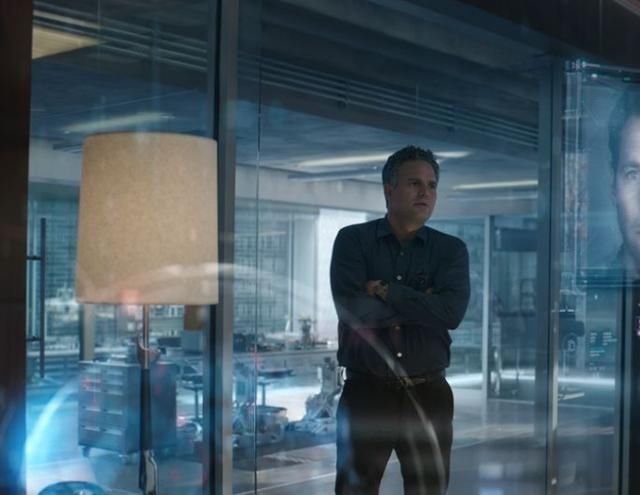 《复仇者联盟4》定档海报 4.24无限传奇史诗终