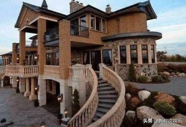 黄晓明3600万从未成年人手中买豪宅，7年未过户，疑似被骗？