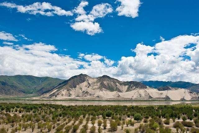 中国最“年轻”的地级市, 面积比北京大5倍, 是保护中国的守护神