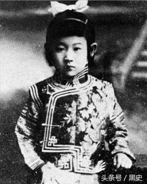 川岛芳子生死之谜大揭秘,原是清朝皇室公主,却