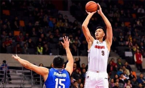 阿联发威,广东率先拿到CBA总决赛门票