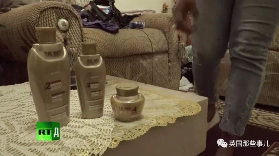 为了更白更美，这个非洲国家的姑娘们在脸上用起了漂白剂…