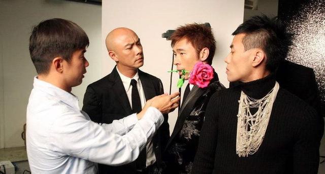 许志安游轮演出被取消,张卫健顶替他完成表演