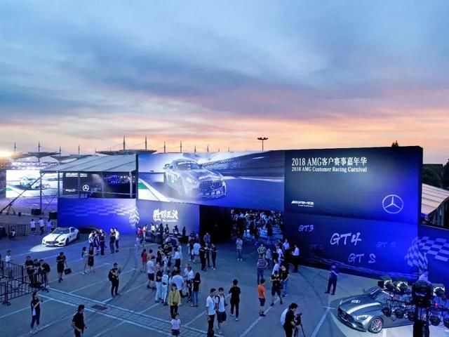 摩羯台风毁掉了一场AMG赛道大戏,但剩下来