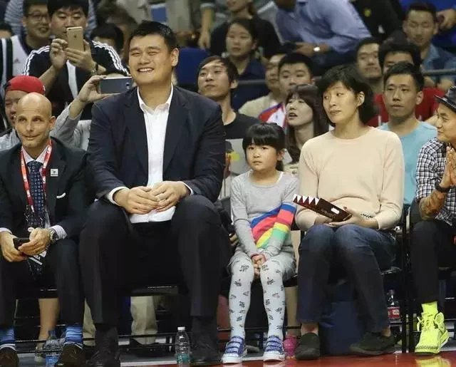 澳门金沙开户:姚明为什么一定要女儿加入美国国籍 澳门金沙开户:姚明为什么一定要女儿加入美国国籍