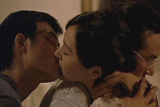 李小璐“夜宿门”的背后:女性婚内出轨率已远超男性