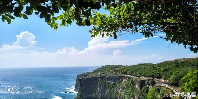 新国民旗舰联想Z5,95%屏占比+4T存储,待机45