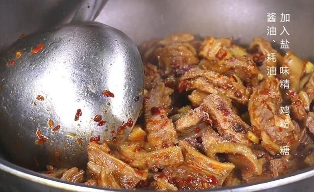 【美味时刻】冬天牛肉最爽吃法,浓香美味麻辣酱牛肉秘制做法!