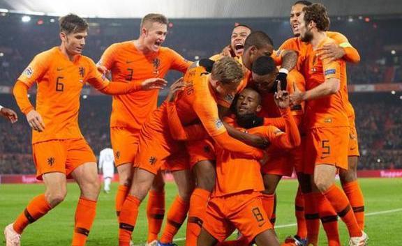 久违!欧国联刮起橙色风暴,荷兰足球崛起!2位天
