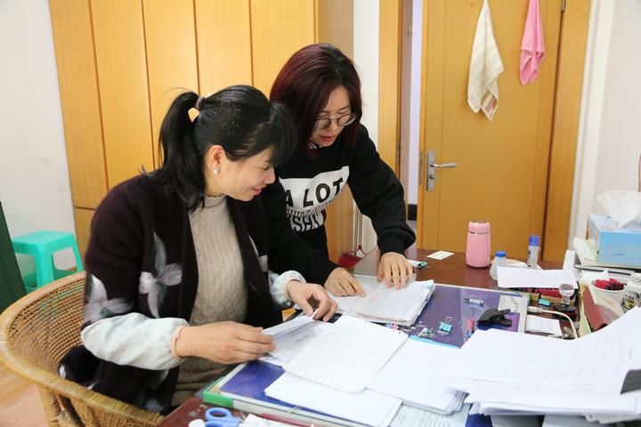 发挥村监会的前哨监督作用 治基层作风于未病