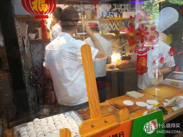 吃到自己破产!记广州“为食小分队”广州特色早茶店线下体验之旅