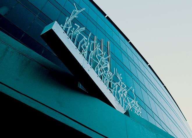 王永红香港朋友 中弘司法冻结后中国港桥200亿重组基金救火