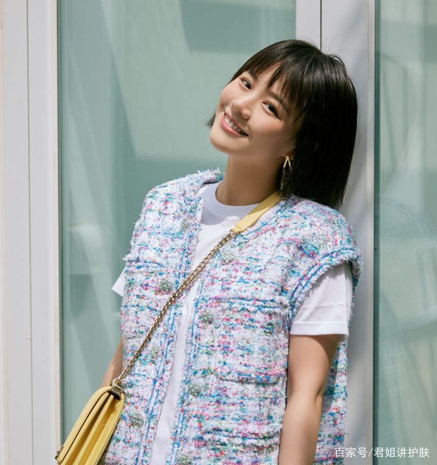 你属于耐看型还是惊艳型美女?只需看这4点