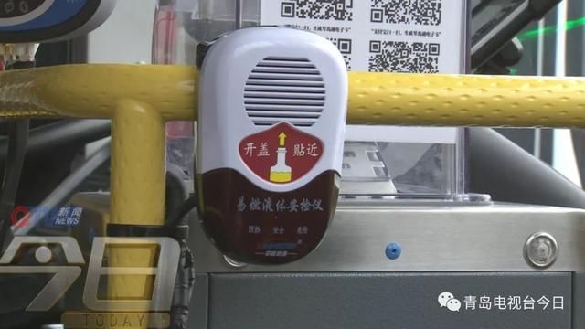 2路电车老车型光荣“退役”！看着这些公交老照片，你能认出几辆