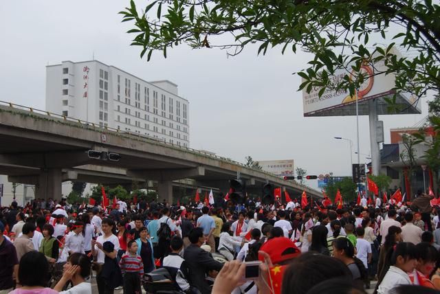 那一年，我在昆明，遇到了国家级活动，也是本人提供的摄影图片