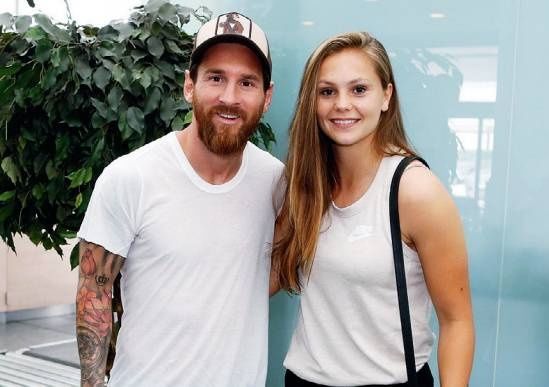 穿裙子的梅西---荷兰姑娘马滕斯