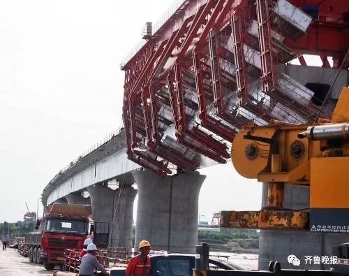 山东最长跨海铁路大桥即将合龙！年底日照动车“飞”起来